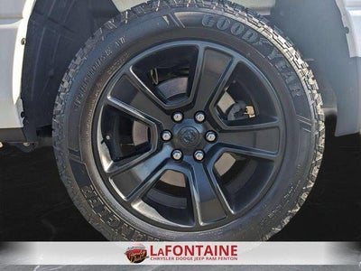 2020 RAM 1500 Big Horn Crew Cab 4x4 5'7' Box