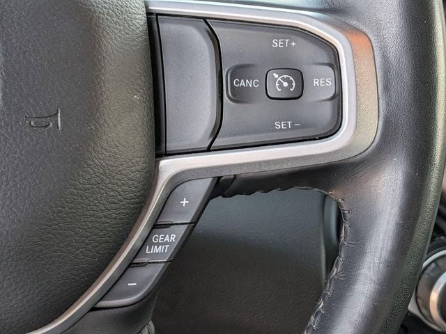2020 RAM 1500 Big Horn Crew Cab 4x4 5'7' Box