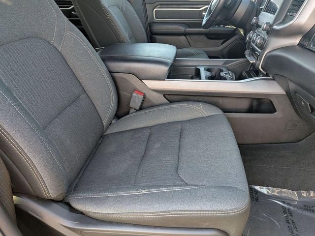 2020 RAM 1500 Big Horn Crew Cab 4x4 5'7' Box