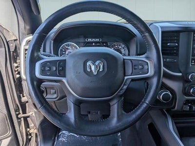 2020 RAM 1500 Big Horn Crew Cab 4x4 5'7' Box