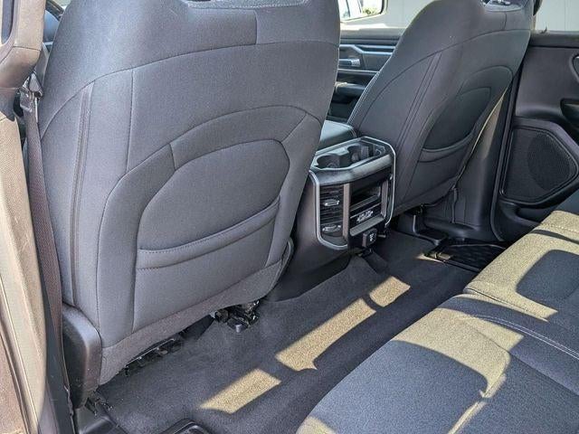 2020 RAM 1500 Big Horn Crew Cab 4x4 5'7' Box