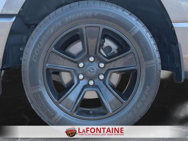 2020 RAM 1500 Big Horn Crew Cab 4x4 5'7' Box