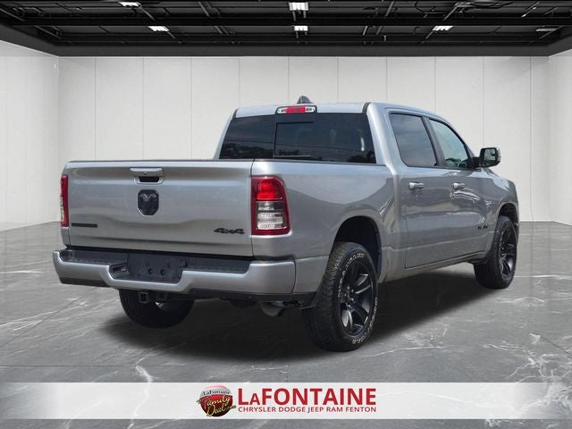 2020 RAM 1500 Big Horn Crew Cab 4x4 5'7' Box