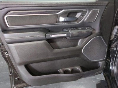 2023 RAM 1500 Laramie Crew Cab 4x4 5'7' Box