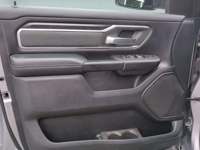 2020 RAM 1500 Big Horn Crew Cab 4x4 5'7' Box