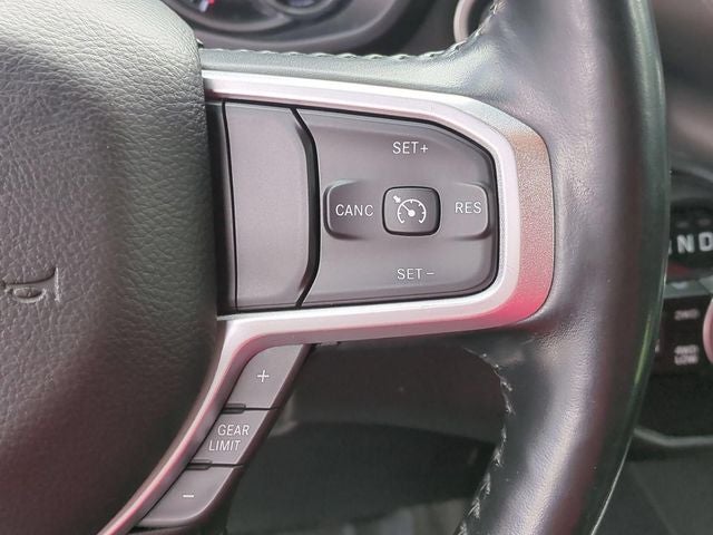 2020 RAM 1500 Big Horn Crew Cab 4x4 5'7' Box