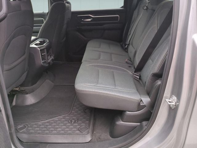 2020 RAM 1500 Big Horn Crew Cab 4x4 5'7' Box