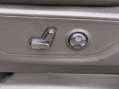 2020 RAM 1500 Big Horn Crew Cab 4x4 5'7' Box