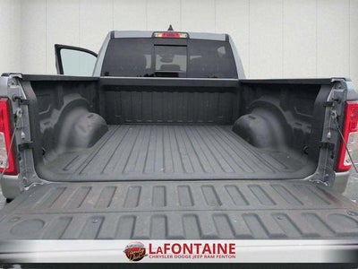 2020 RAM 1500 Big Horn Crew Cab 4x4 5'7' Box