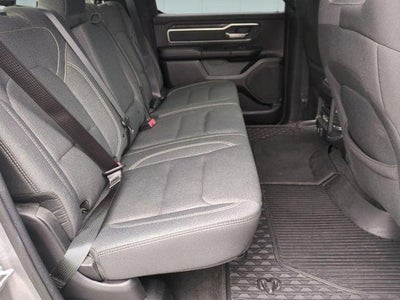2020 RAM 1500 Big Horn Crew Cab 4x4 5'7' Box