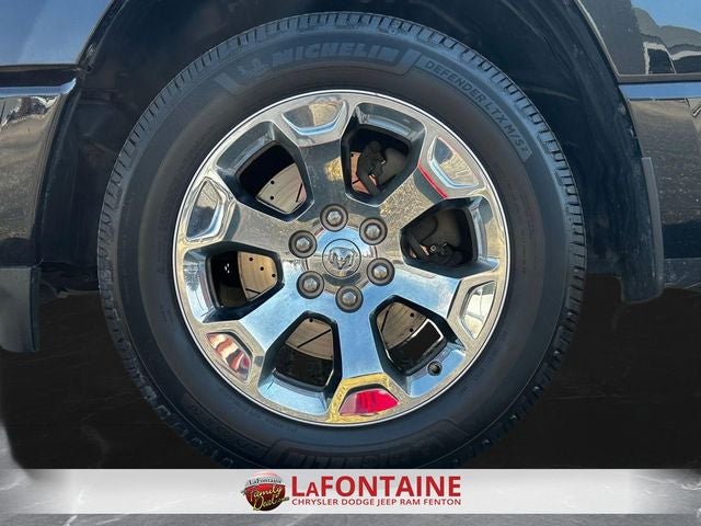 2020 RAM 1500 Big Horn Crew Cab 4x4 5'7' Box