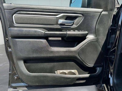 2020 RAM 1500 Big Horn Crew Cab 4x4 5'7' Box