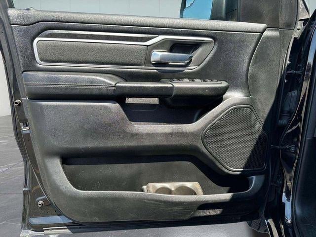 2020 RAM 1500 Big Horn Crew Cab 4x4 5'7' Box