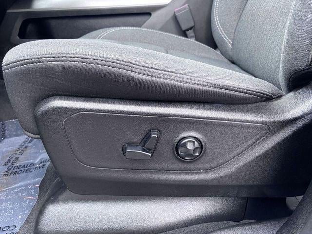 2019 RAM 1500 Big Horn/Lone Star Crew Cab 4x4 5'7' Box