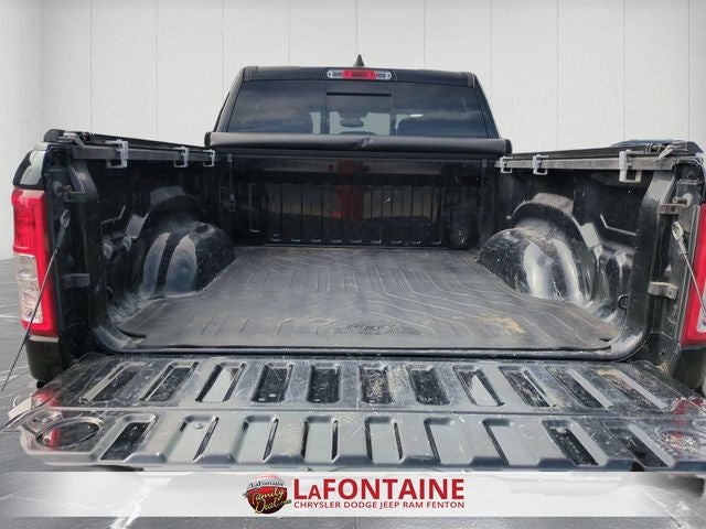 2021 RAM 1500 Big Horn Crew Cab 4x4 5'7' Box