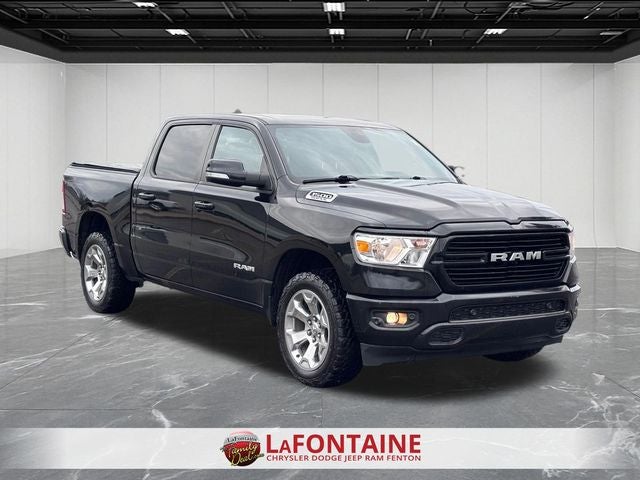 2020 RAM 1500 Big Horn Crew Cab 4x4 5'7' Box