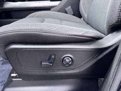 2020 RAM 1500 Big Horn Crew Cab 4x4 5'7' Box