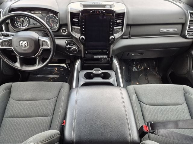 2022 RAM 1500 Big Horn Crew Cab 4x4 5'7' Box