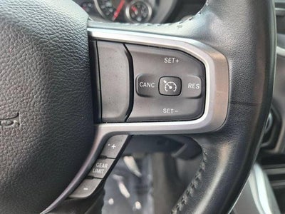 2022 RAM 1500 Big Horn Crew Cab 4x4 5'7' Box