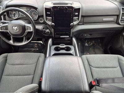 2022 RAM 1500 Big Horn Crew Cab 4x4 5'7' Box