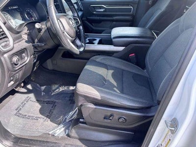 2020 RAM 1500 Big Horn Crew Cab 4x4 5'7' Box