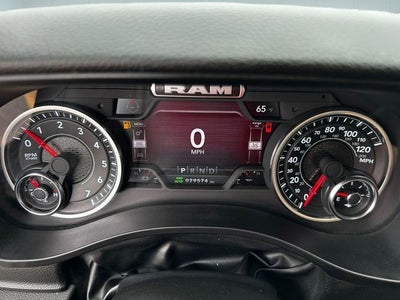 2023 RAM 1500 Big Horn Crew Cab 4x4 5'7' Box