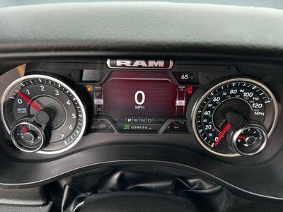 2023 RAM 1500 Big Horn Crew Cab 4x4 5'7' Box