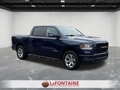 2020 RAM 1500 Big Horn Crew Cab 4x4 5'7' Box