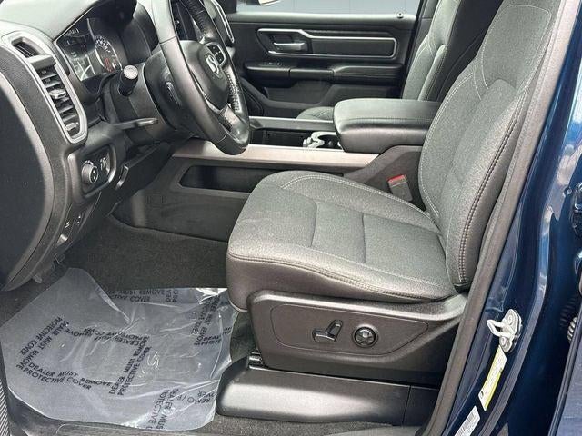 2020 RAM 1500 Big Horn Crew Cab 4x4 5'7' Box