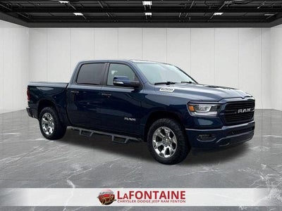 2020 RAM 1500 Big Horn Crew Cab 4x4 5'7' Box