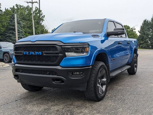 2023 RAM 1500 Big Horn Crew Cab 4x4 5'7' Box