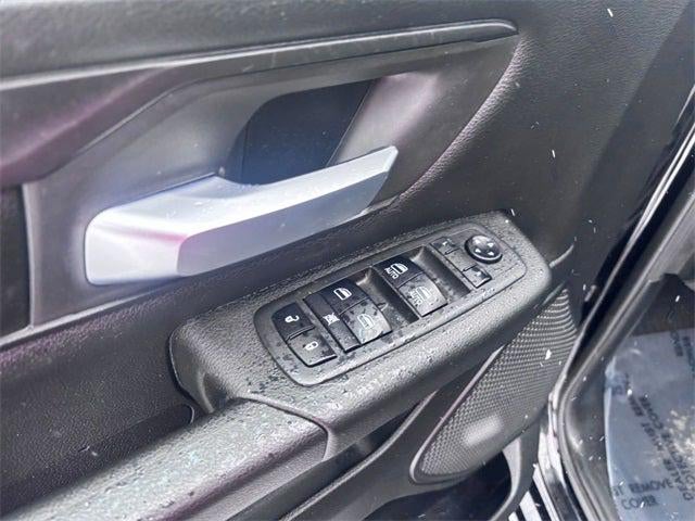 2019 RAM 1500 Tradesman Crew Cab 4x4 5'7' Box