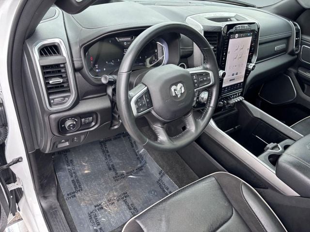 2023 RAM 1500 Laramie Crew Cab 4x4 5'7' Box