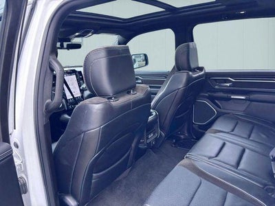 2023 RAM 1500 Laramie Crew Cab 4x4 5'7' Box