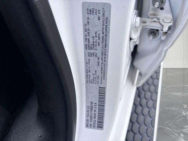 2023 RAM 1500 Laramie Crew Cab 4x4 5'7' Box