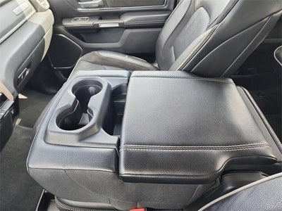 2022 RAM 1500 Laramie Crew Cab 4x4 5'7' Box