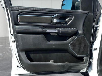 2024 RAM 1500 Laramie Crew Cab 4x4 5'7' Box