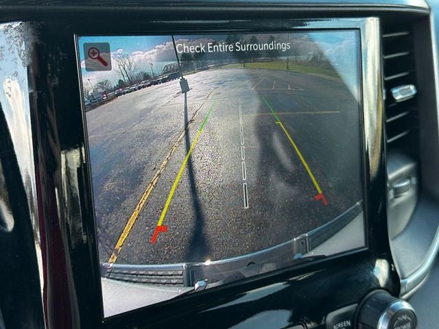 2024 RAM 1500 Laramie Crew Cab 4x4 5'7' Box