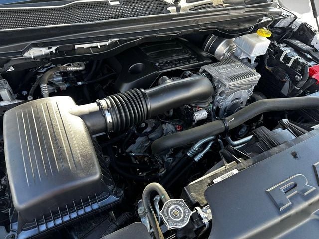 2024 RAM 1500 Laramie Crew Cab 4x4 5'7' Box