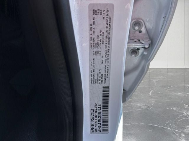 2024 RAM 1500 Laramie Crew Cab 4x4 5'7' Box