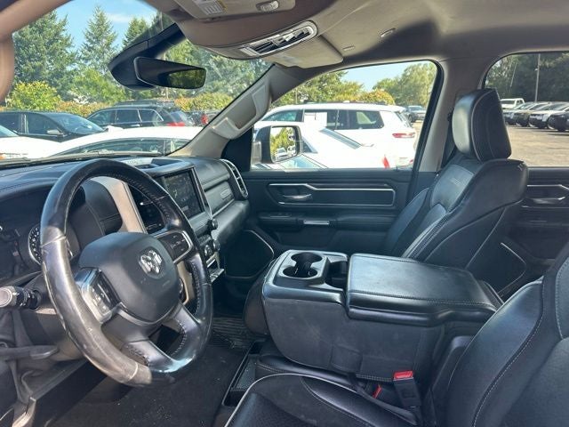 2020 RAM 1500 Laramie Crew Cab 4x4 5'7' Box
