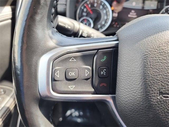 2020 RAM 1500 Laramie Crew Cab 4x4 5'7' Box