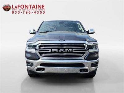 2020 RAM 1500 Laramie Crew Cab 4x4 5'7' Box