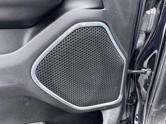 2022 RAM 1500 Laramie Crew Cab 4x4 5'7' Box