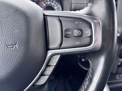 2022 RAM 1500 Laramie Crew Cab 4x4 5'7' Box