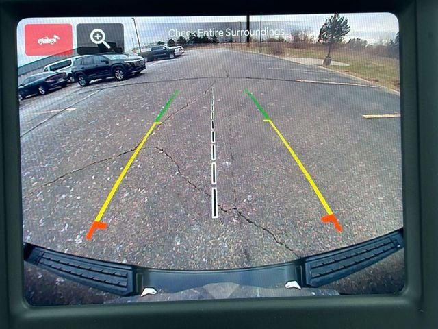 2022 RAM 1500 Laramie Crew Cab 4x4 5'7' Box