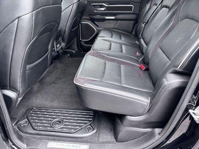 2022 RAM 1500 Laramie Crew Cab 4x4 5'7' Box