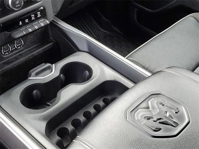 2022 RAM 1500 Laramie Crew Cab 4x4 5'7' Box