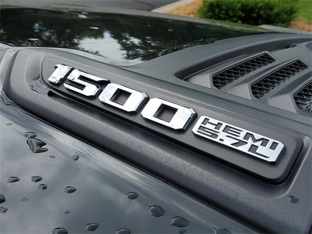 2022 RAM 1500 Laramie Crew Cab 4x4 5'7' Box