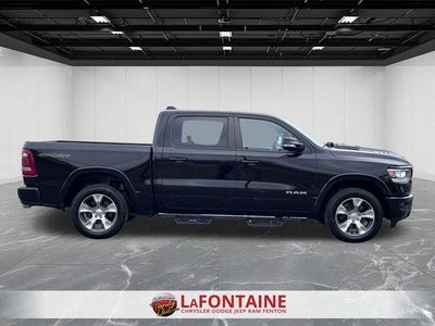 2022 RAM 1500 Laramie Crew Cab 4x4 5'7' Box